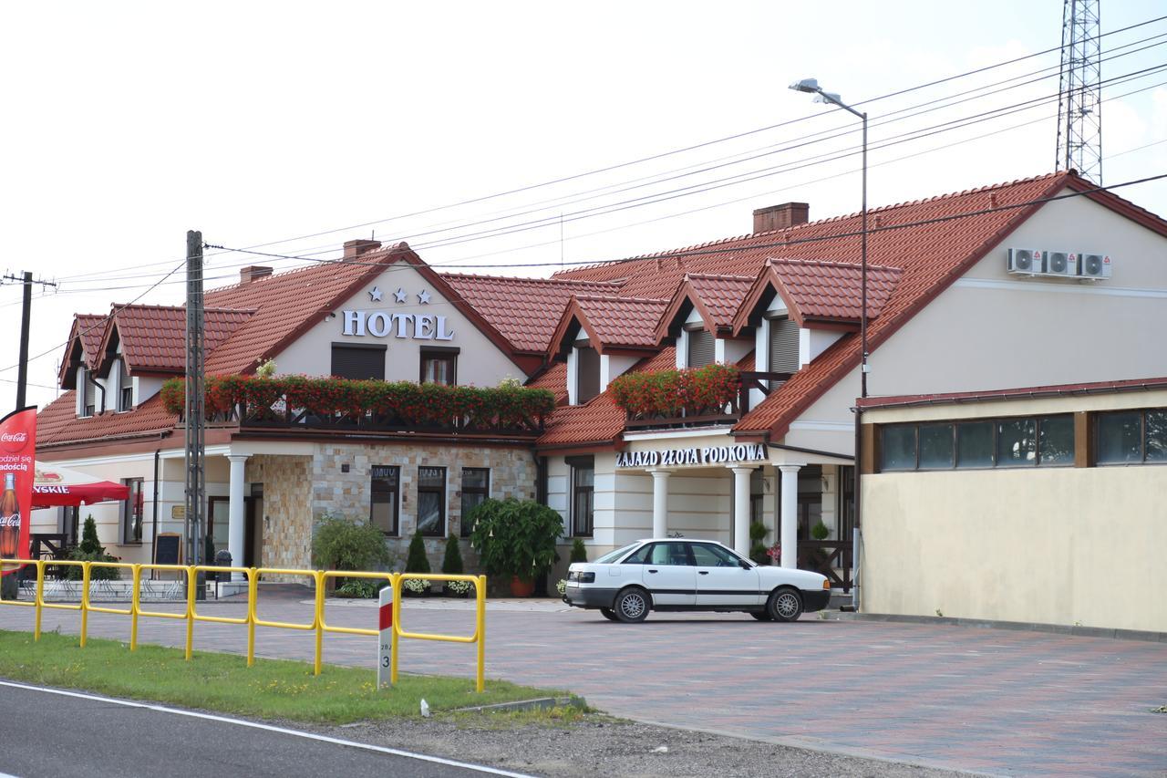 Zajazd Zlota Podkowa Wrocki Dış mekan fotoğraf